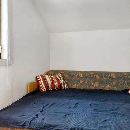 Дом отдыха 2 Bedroom Amazing In *